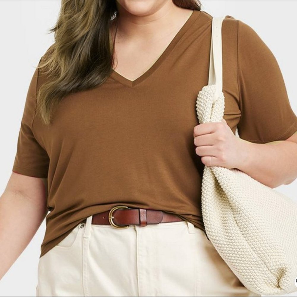 NWT Plus Size 2X Women's A New Day Brown Soft Drapey V-Neck T-Shirt